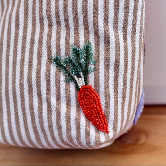 ✨Host pick! T.J.Maxx Striped Beaded Tote with Vegetable Design - Picture 5 of 10